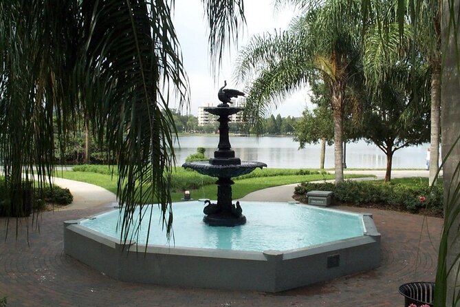 Awesome Scavenger Hunt: Lake Eola's Art Scene & Scenery - Pace, fitness, and Orlando weather