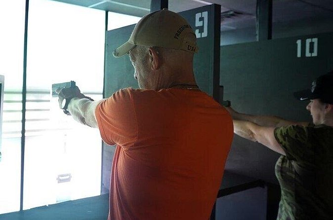 Basic Drill: Introductory Indoor Tactical Experience Orlando - The role of the instructors and group size