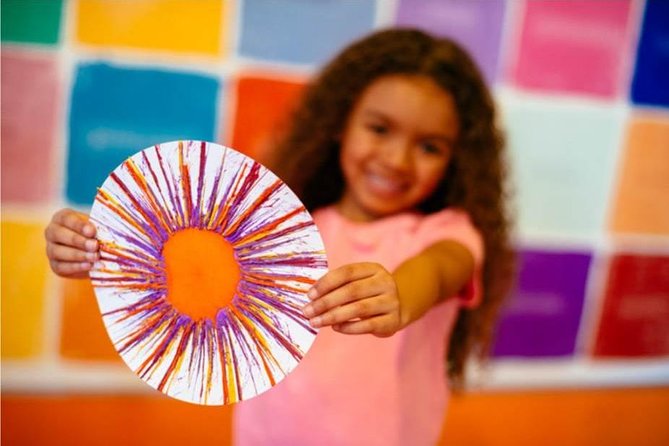 Crayola Experience Orlando Ticket - Café Crayola and the Florida Mall break