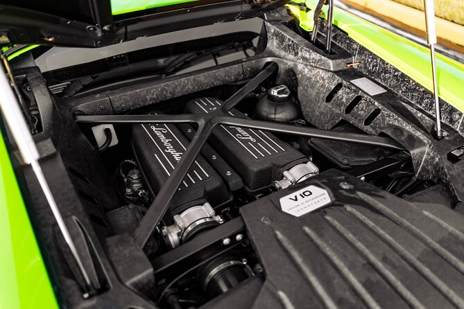 Exotic Car rental in Orlando - Why the Private Format Matters