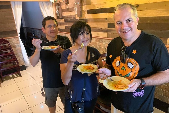 Flavors of Winter Park Foodie Walking Tour - A food tour with a walking-tour backbone
