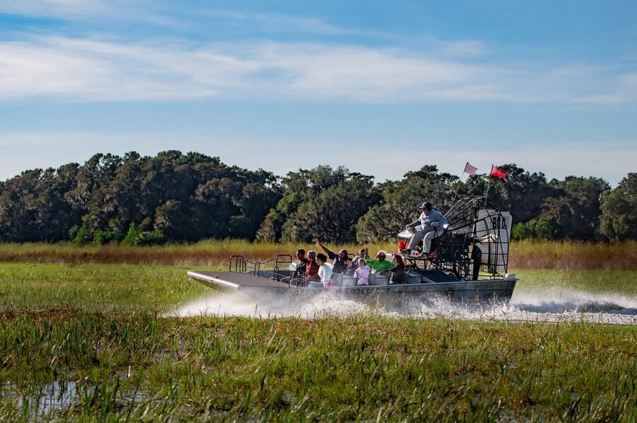 From Orlando: Airboat Tour & Gatorland with Hotel Pickup - The Boggy Creek airboat ride: 30 minutes on the water
