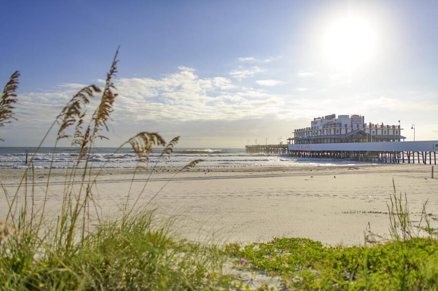 From Orlando: Daytona Beach with Hard Rock Resort & Pickup - Is $119 fair for a full-day Daytona trip?