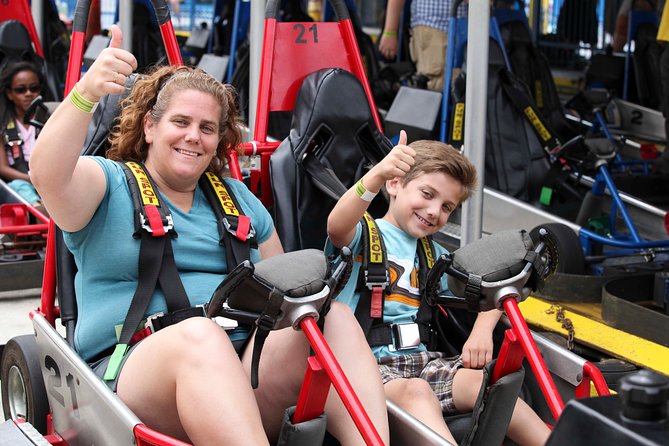 Fun Spot America Theme Parks - Orlando - Food, comfort, and the evening atmosphere