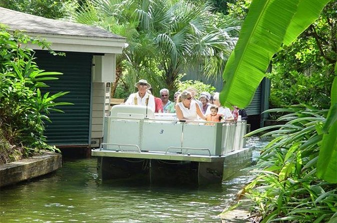 Hello Neighbor! The Mister Rogers Walking Tour + Boat Tour - What the $62 price includes