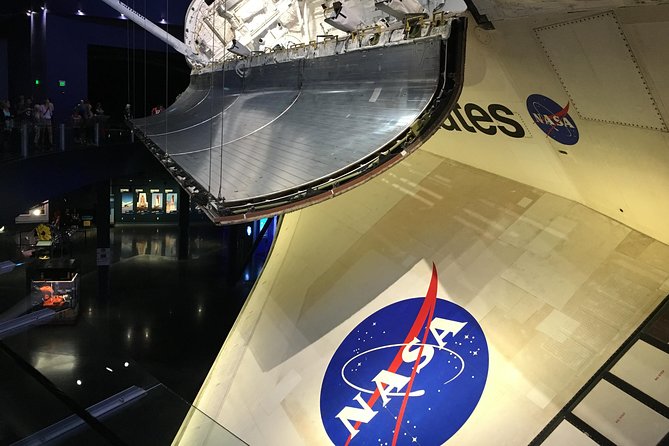 Kennedy Space Center Express from Orlando - The Saturn V Center connects you with Apollo