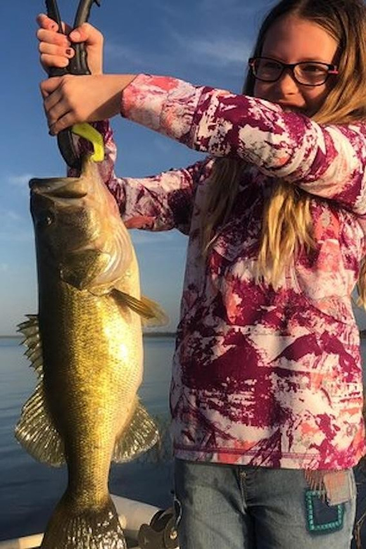 Kissimmee: Private Lake Tohopekaliga Fishing Charter - Boarding the modern 21-foot boat