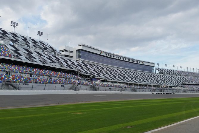 NASCAR Coke Zero 400 Race Day Packages - Leaving Orlando by coach