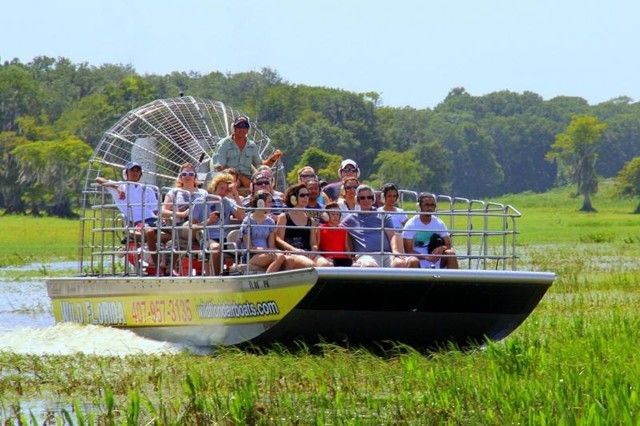 Orlando: Airboat Ride Tour with Hotel Pickup - Leaving Orlando for open water