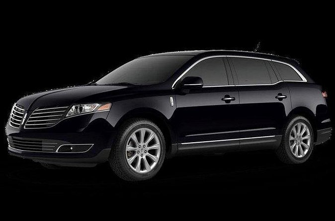 Orlando Airport (MCO) Private Transportation with Free Meet & Greet - The people behind the wheel