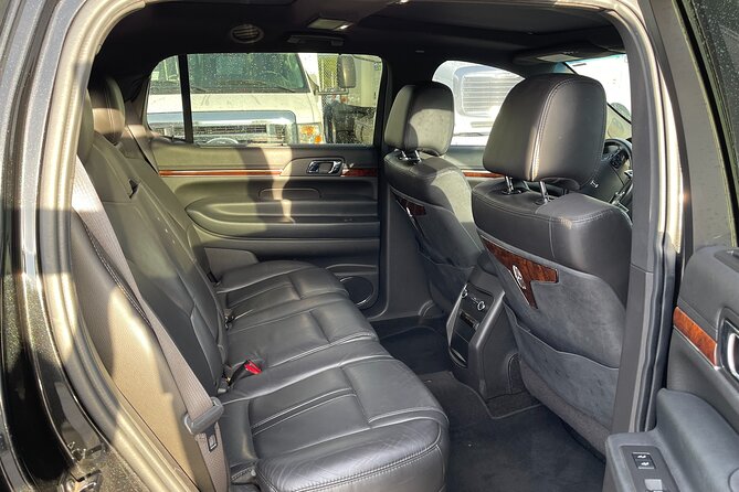 Orlando Airport MCO to Port Canaveral Luxury Sedan - Leaving Orlando Airport without the usual cruise-day scramble