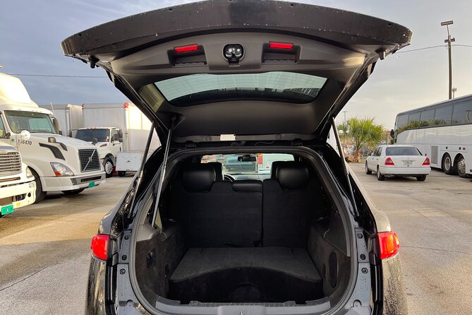 Orlando Airport MCO to Port Canaveral Luxury Sedan - Who gets the best value from the $155 price