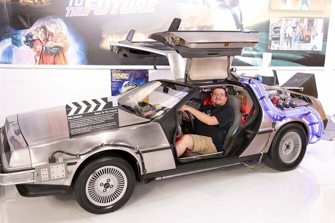 Orlando Auto Museum at Dezerland Park - Scheduled VIP tours and the group size