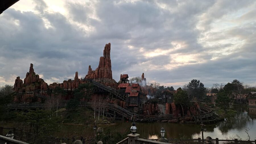 Orlando: Disneyworld and Universal Studios Personal Planner - What is included and what is not