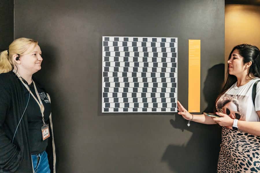 Orlando: Museum of Illusions Admission Ticket - The Ames Room changes your apparent size