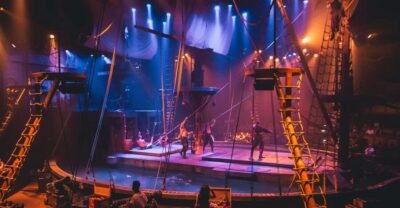 Pirates Adventure Dinner Show with Drinks