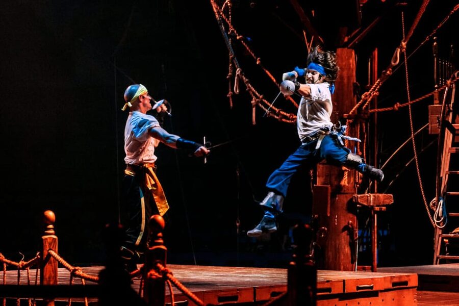 Orlando: Pirates Adventure Dinner Show with Drinks - Timing, reservations, and arrival advice