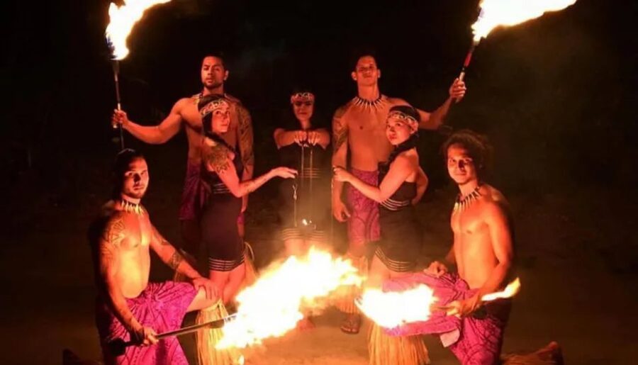 Orlando: Polynesian Fire Luau with Dinner and Live Show - The indoor show gives way to fire outside