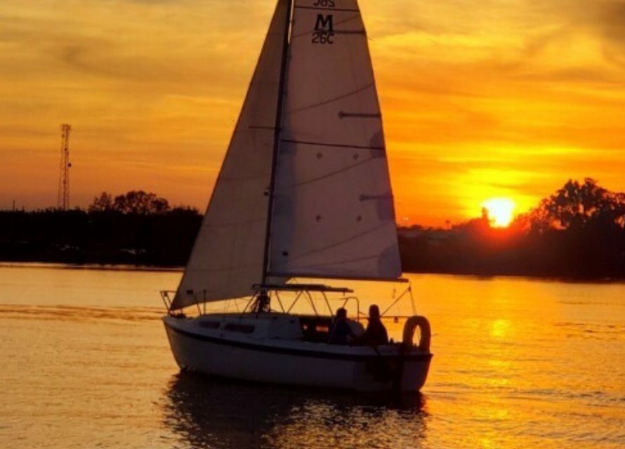 Orlando: Private Sunset Sailing Trip on Lake Fairview - Helping Steer Across Lake Fairview