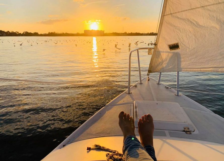 Orlando: Private Sunset Sailing Trip on Lake Fairview - Best For Couples, Families, and Curious Beginners