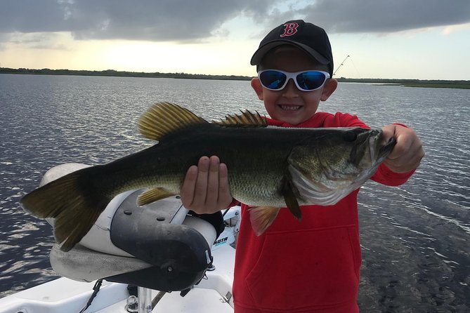 Private Orlando Fishing Charter on Butler Chain of Lakes (4, 6, 8, or 12-Hours) - Weather, clothing, and small practical choices