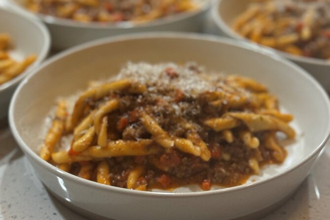 Private Orlando Italian Cooking Class with David - The private format and group value